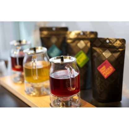 ベリー ピーチ クランブル ティー 100g｜Tea Total フルーツティー ノンカフェイン